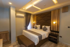 standard_room standard_room